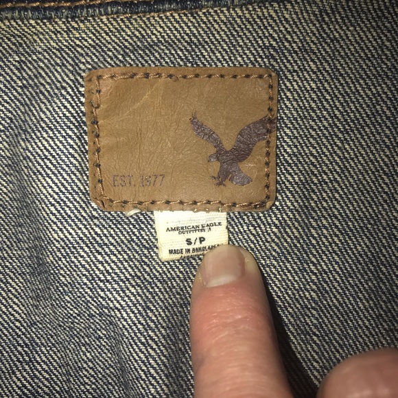 American Eagle Jean Jacket - Picture 2 of 4
